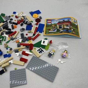 LEGO Creator Modular Poolside Holiday (31067) Complete