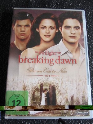 DVD    Die  Twilight  Saga   Breaking dawn   Biss  zum  Ende  der Nacht   Teil 4