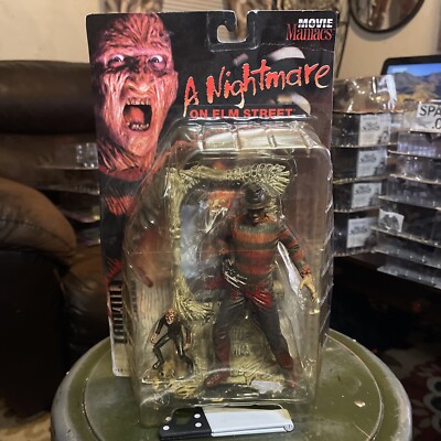 SF・ファンタジー・ホラー McFARLANE TOYS MOVIE MANIACS FREDDY s-l400.jpg