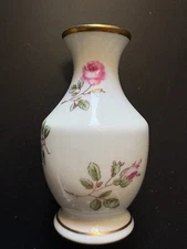 Richard Ginori Bud Vase By Made In Italy Vase 3 Inches White Floral Gold Trim