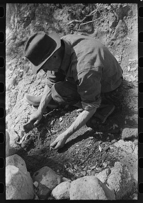 Photo:Pinos Altos New Mexico 1940 Prospector Sampling Creek Bed for Gold