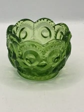 Vintage LE Smith Moon & Star GREEN Glass Open Salt Dip Cellar