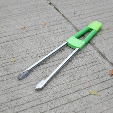 Trash Picker Upper Lightweight Grabber Reacher Tool Rust-Resistant for Elderly