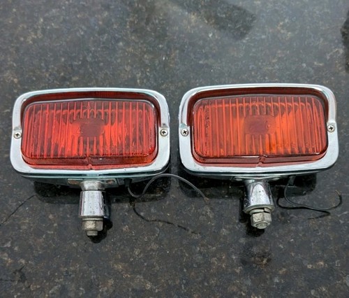 Vintage Pair Genuine OEM ARIS # 25 Driving Fog Lights / Lamps 12V SAE-F2