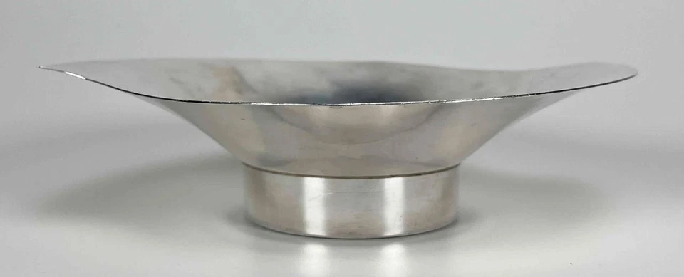 Plato de cuenco de nuez de caramelo con patas atómicas modernista de mediados de siglo Stieff de plata esterlina Foto 2 de 4