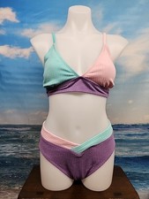 Nwt Cupshe Womens Two Piece Bikini Swimsuit Size Medium Colorblock Purple Pink