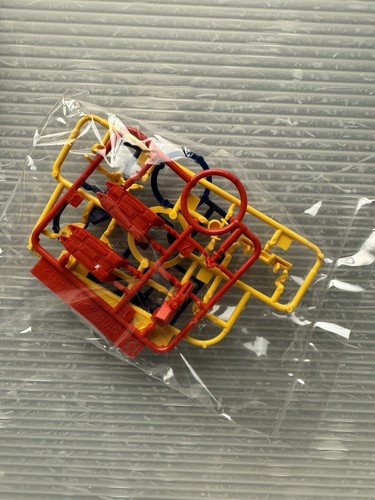 HG 1/144 GUNDAM Barbatos & Long Distance Transport Booster Kutan Type-III BANDAI - Picture 5 of 22