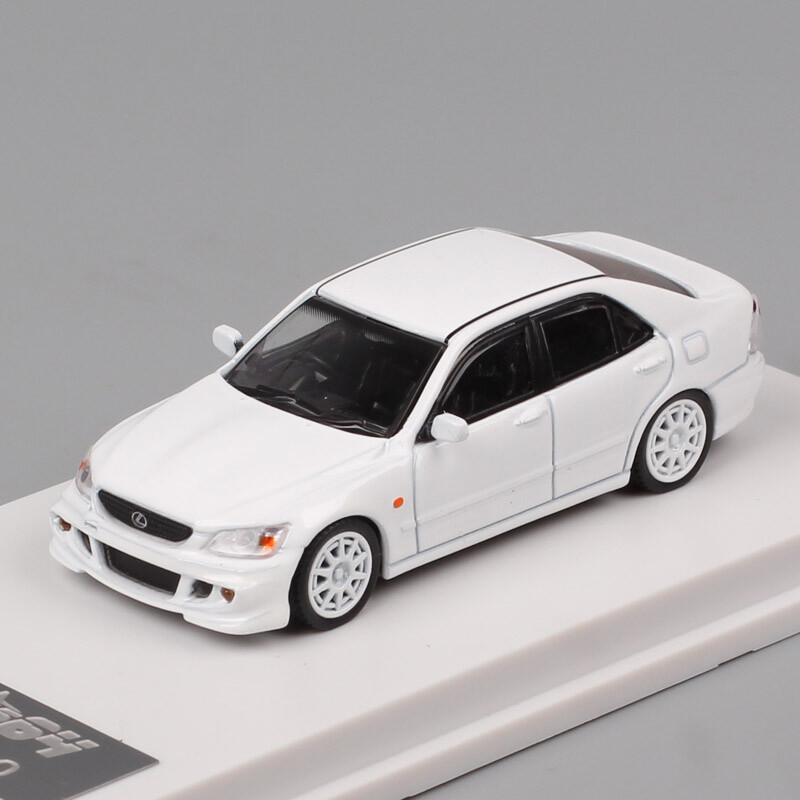 Fine Works 1/64 Scale Lexus IS200 Sports Car Model Diecast Toy