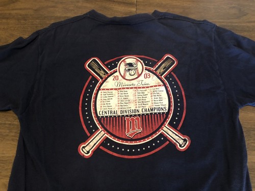 Minnesota Twins 2003 MLB Central Division Champs Large Navy Blue T Shirt - Picture 9 of 10