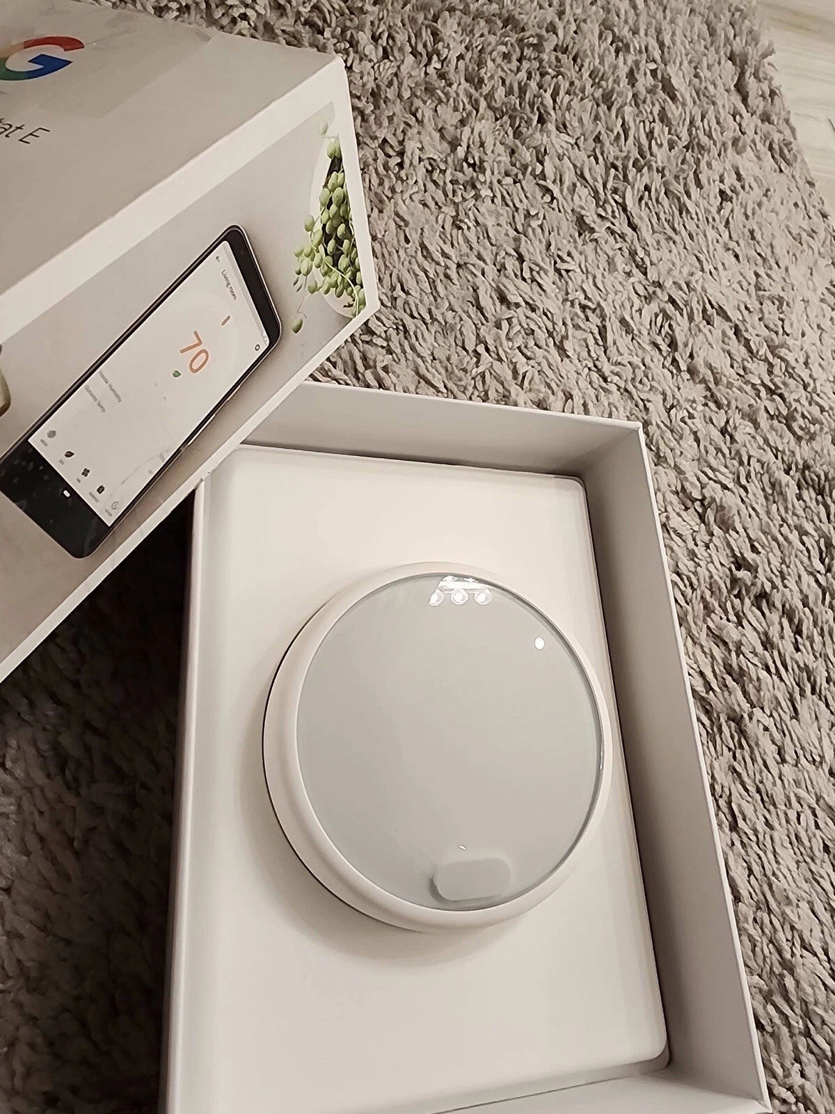 Not Charging, Works Well, Nest Thermostat E T4001ES Programmable Thermostat