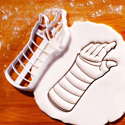 Handgelenkbruch Guss Ausstecher - bald gesund werden gebrochen Knochenverband Pflaster