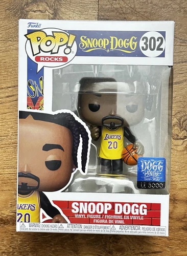 Funko Pop! Rocks Snoop Dogg Dogg House - Snoop Dogg In Yellow Lakers Jersey #302