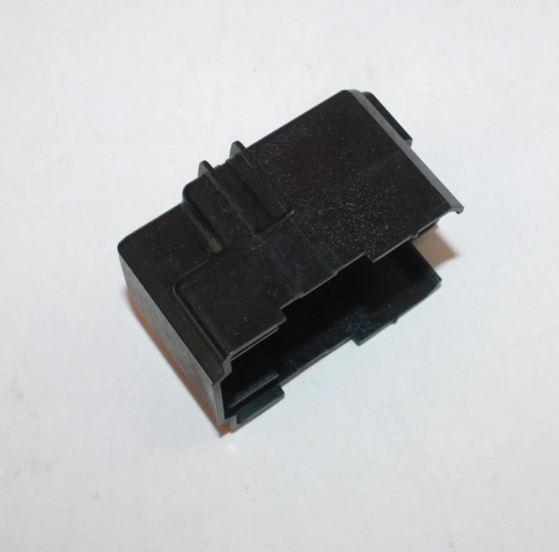 Magic Chef Refrigerator : Compressor Relay Cover (61002020 / 66589-1) {P9267} - Image 2 of 4