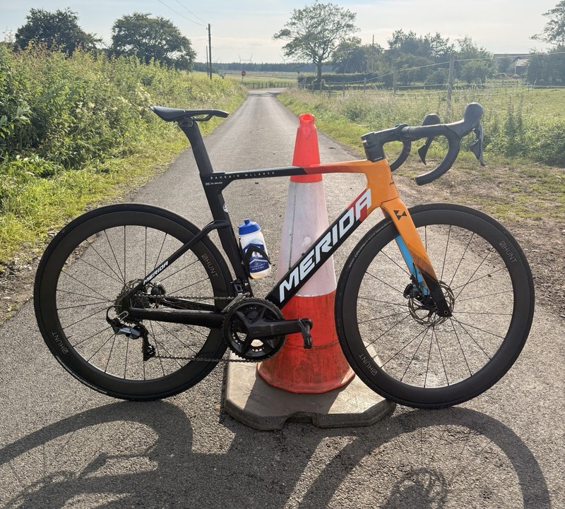 Merida Reacto 5000 Carbon Road Bike, size Medium 54cm frame.