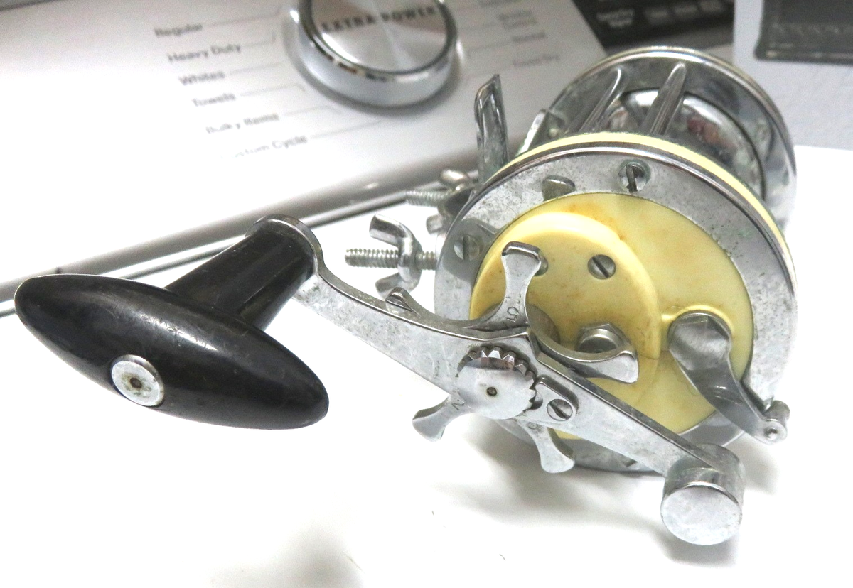 Moulinet De Pêche Garcia Mitchell 600A - Vintage - Fabriqué En France