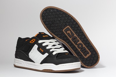 globe mens fusion skate shoes