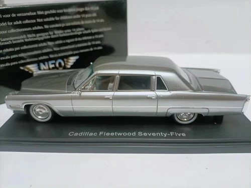 Neo 1/43 Cadillac Fleetwood 75 Limusina 1966 PandaVia-Model Collection - Imagen 15 de 43