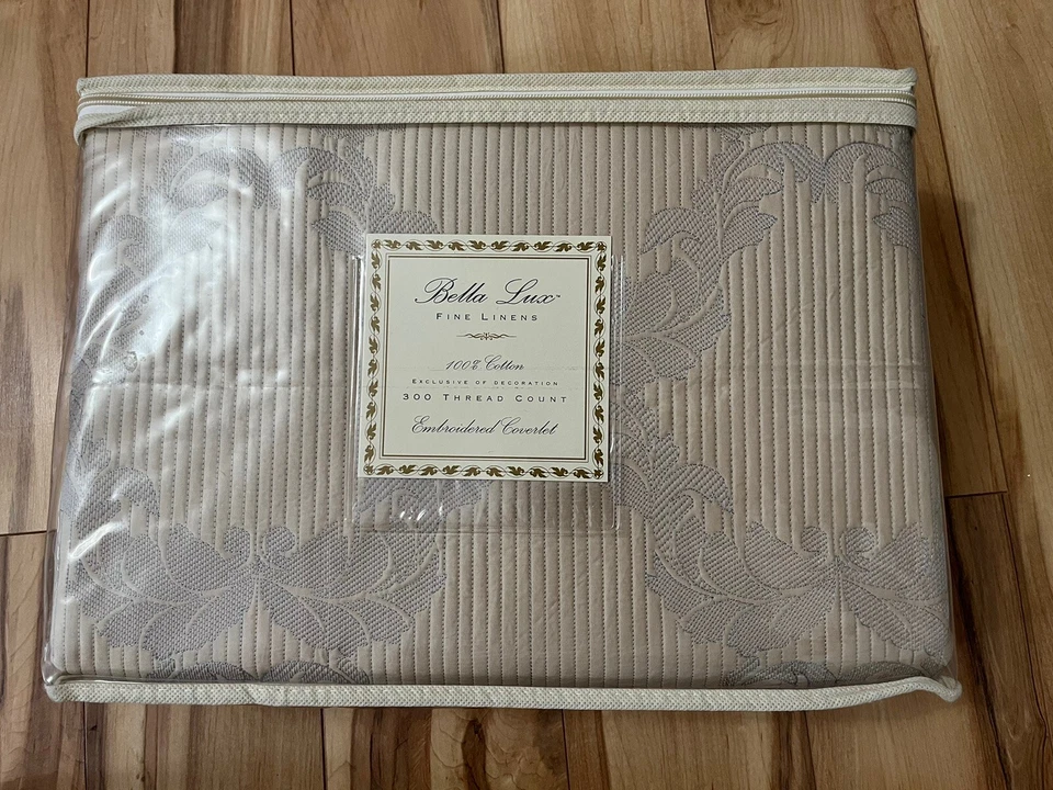 Nuevo cobertor bordado King de algodón Bella Lux con 2 fundas y falda de cama a juego Foto 3 de 4