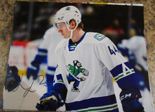 JONATHAN LEKKERIMAKI SIGNED 8X10 MATTE PHOTO VANCOUVER CANUCKS (E)