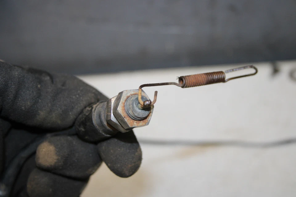 1975 Suzuki GT380 Sebring ПЕРЕКЛЮЧАТЕЛЬ ОСТАНОВА ЗАДНЕГО ТОРМОЗА H7-0364.ZQ - Изображение 4 из 4