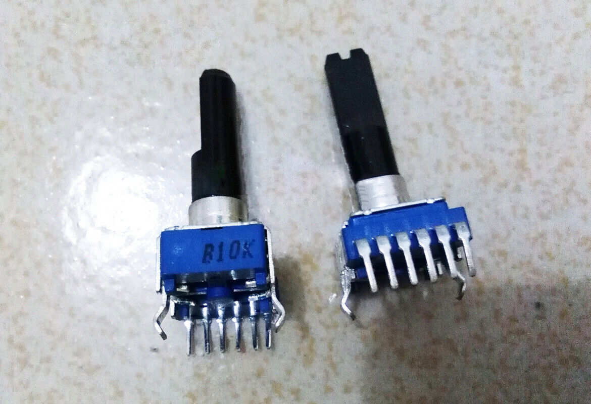 Yamaha Mixer B103 B203 B503 C104 C204 Shank 22.5 Ddual Channel Potentiometer