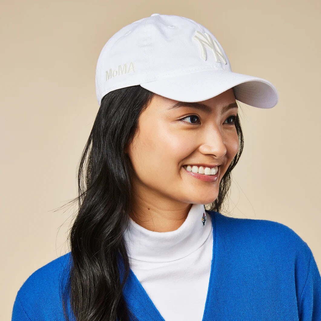 MoMA NY Yankees Cap Glow White MoMA x NEW ERA Collaboration