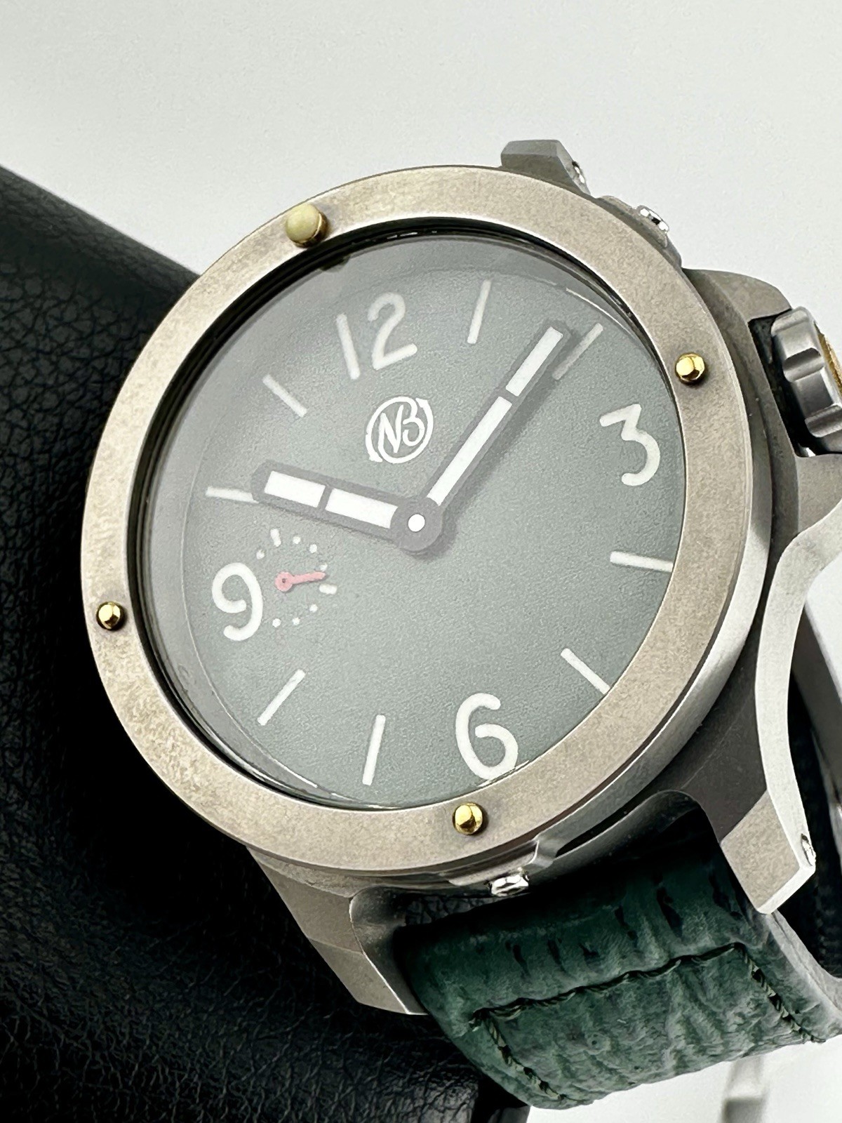 ENNEBI FONDALE TOSCANA 9663 GREEN DIAL SWISS MANUAL WIND TITANIUM 47MM 1000M