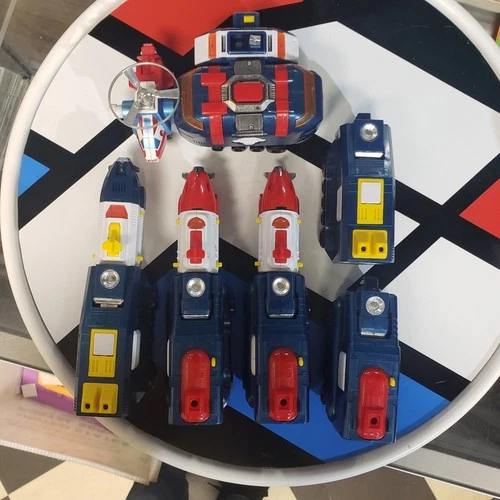Vintage VOLTRON Vehicle Force Lot Legs Torso Arm Part 1982 Matchbox