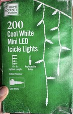HOME ACCENT HOLIDAY 200 Cool White Mini LED Icicle Lights, White Wire, 17.5 ft.