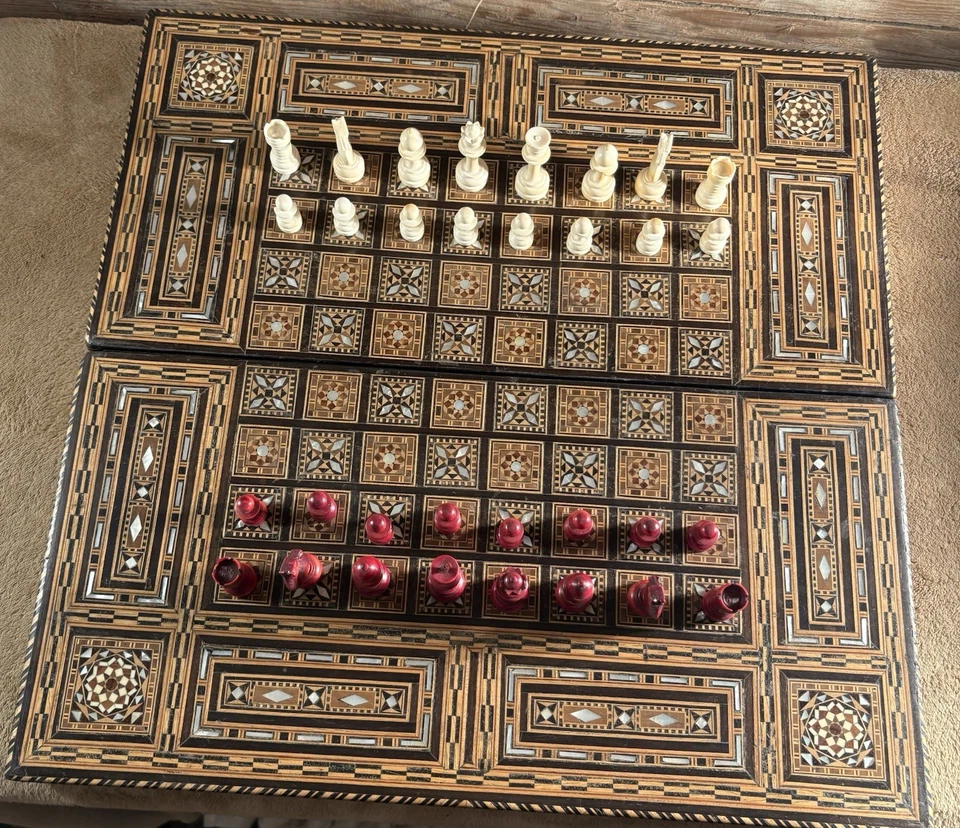 Handmade Solid Inlaid Folding Wood Game Board Chess Backgammon With Inlaid Box - Image 3 of 4