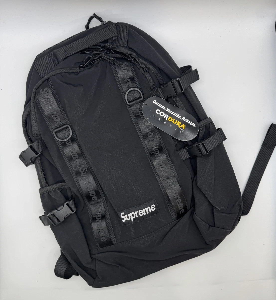 Preços baixos em Mochila Preta Supreme Mochilas, Sacolas e Maletas