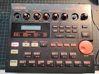 BOSS Dr. Groove DR-202 Groovebox Rhythm Machine Made in Japan