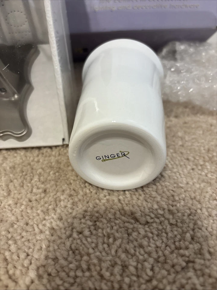 Vaso Ginger Circa con soporte para cepillo de dientes porcelana de níquel satinado nuevo en caja 0733-15 Foto 2 de 4