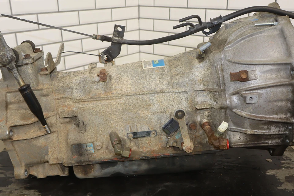 99-02 Toyota Land Cruiser (2UZFE V8) / LX470 4 Speed Auto Transmission - Image 4 of 4