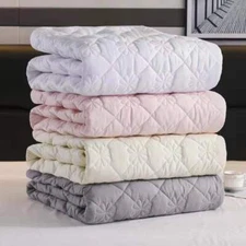 Solid Thicken Quilted Mattress Cover Protector Pad Anti-Bacteria Mattress Topper
