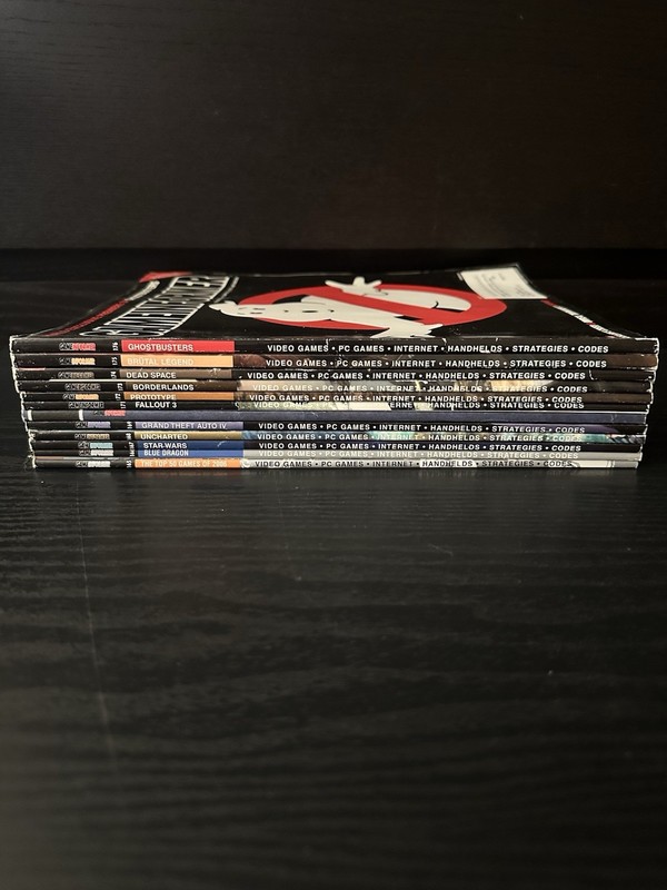 Game Informer Magazine Lot Of 12 Issues 2007 Complete Set Volume 165-176 Jan-Dec