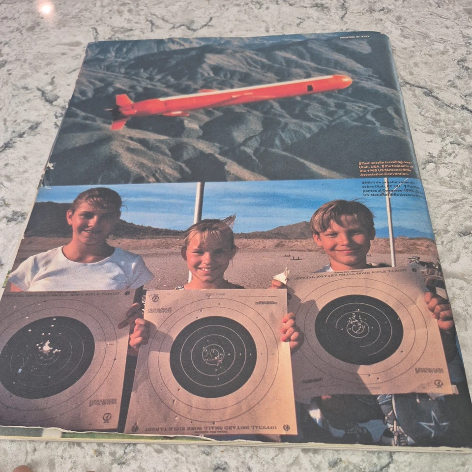 Colors magazine #14 1996: War/Guerra (in English & Spanish) printed in Italy - Image 2 of 4