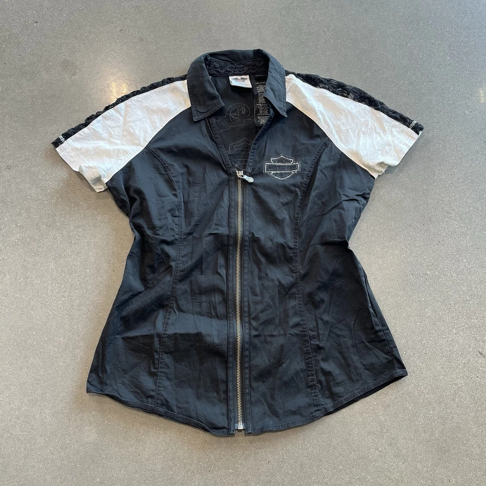 Camisa Harley Davidson para mujer pequeña con yugo de encaje negra blanca manga corta Y2K de colección Foto 2 de 4
