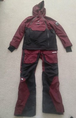 Damen Montec Ski Set - Doom W Burgundy Jacket (XXS) - Fawk W Burgundy Pants (XS)