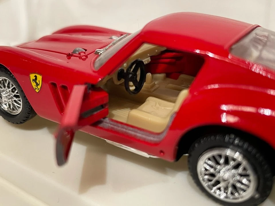 SOLIDO Ferrari 250 GTO 1963 FANAUTO 1:43 Made in France Diecast coche - Imagen 3 de 4