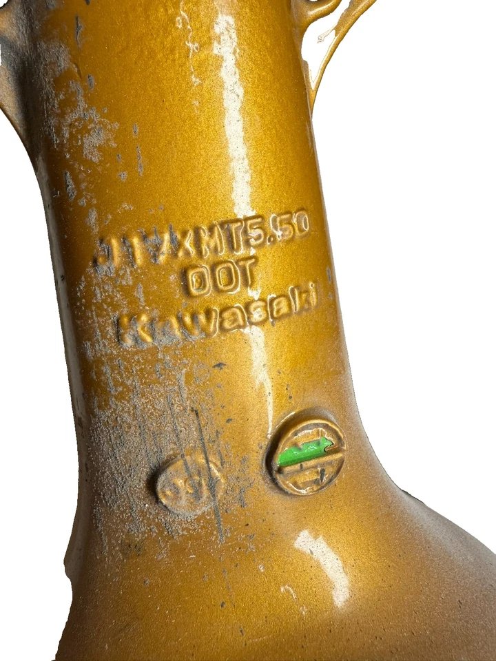 Llanta trasera con disco de freno Kawasaki ZX6R ZX-6R 2000 Foto 3 de 4