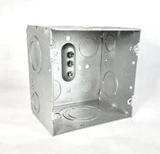 RACO® 260 Large Capacity Box, Steel 4 11/16”, 3 1/4” Deep, 12 Knockouts