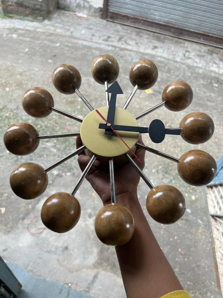 Reloj de Pared Bola Vitra George Nelson Madera Natural - Mediados de Siglo Moderno Años 50 Repl Foto 4 de 4