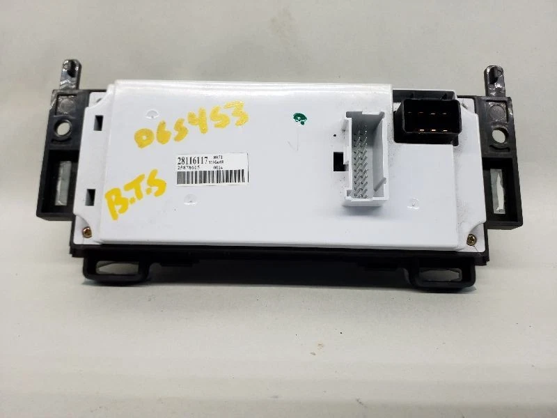 2007-2009 Saturn AURA A/C Heater Temperature Control manual control (opt C60) - Image 2 of 3