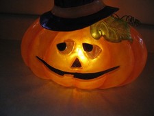 Pumpkin Jack O Lantern 12 in Purple Witch Hat Fiberglas Lighted Indoor Halloween