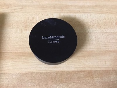 Bare Minerals Bare Pro Performance Wear Powder Foundation Ivory 02 (new/no Box)