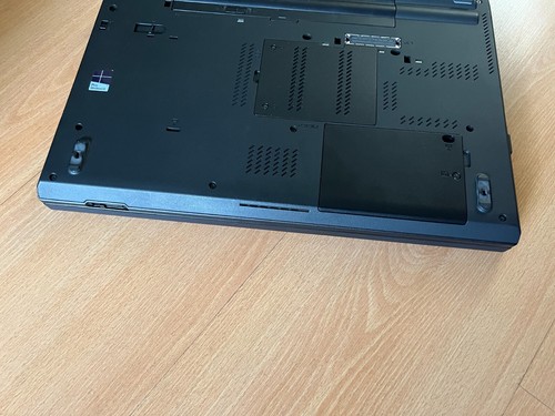 ThinkPad W530 i7-3740QM 32GB RAM, 1TB SSD, FHD LCD, WiFi 6, Classic KB, Win 11 - Picture 9 of 13