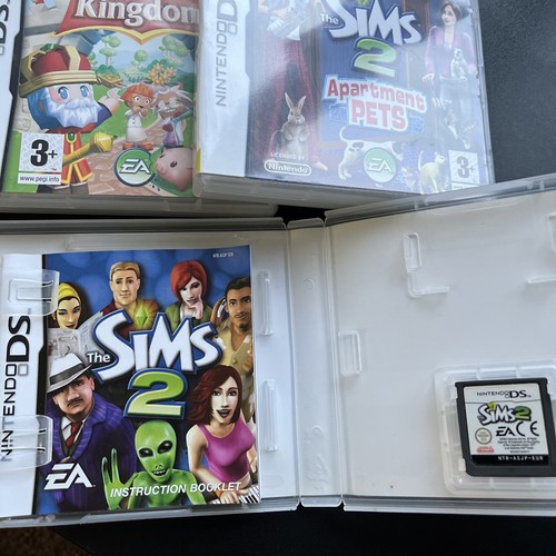 Sims 2 DS Bundle Sims 2 Apartment Pets My Sims Kingdom - Picture 2 of 5