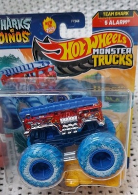 Hot Wheels Monster Trucks 5 Alarm Team Shark Sharks vs Dinos 1:64 Blue Red 2025