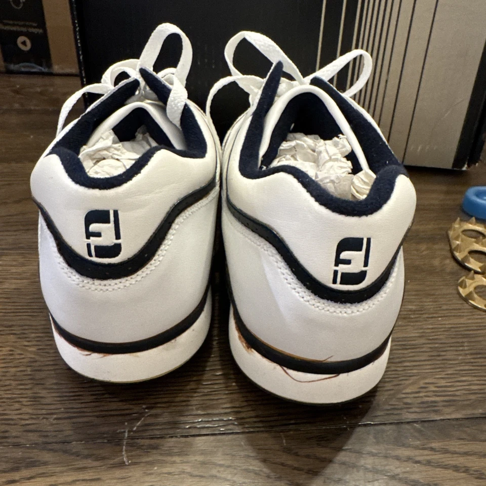 Туфли для гольфа винтажные мужские FootJoy Soft-Joys II размер 8 M #53405 Великобритания 7 М 40 1/2 евро - Изображение 3 из 4